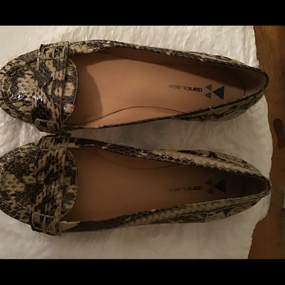 Daniblack Flats - Picture 2 of 4